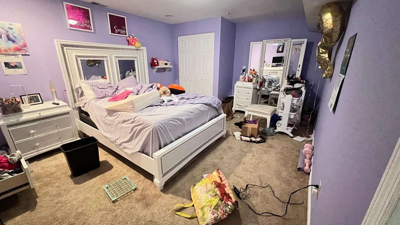 Bedroom before cleaning